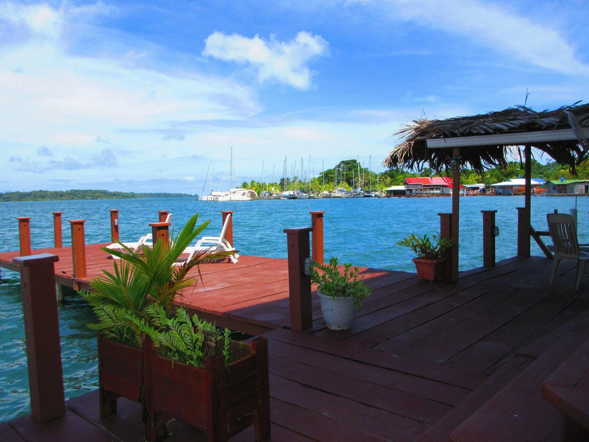Los Balcones Over The Sea Hotel Bocas del Toro 외부 사진
