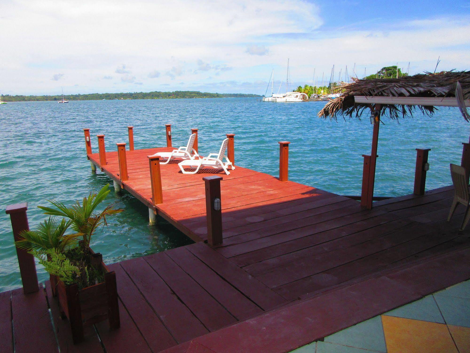 Los Balcones Over The Sea Hotel Bocas del Toro 외부 사진
