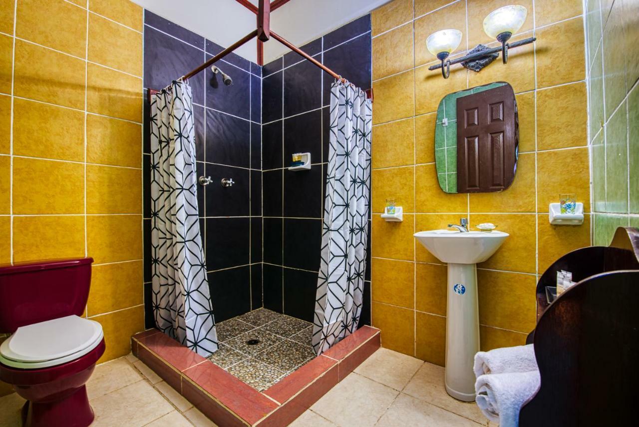 Los Balcones Over The Sea Hotel Bocas del Toro 외부 사진