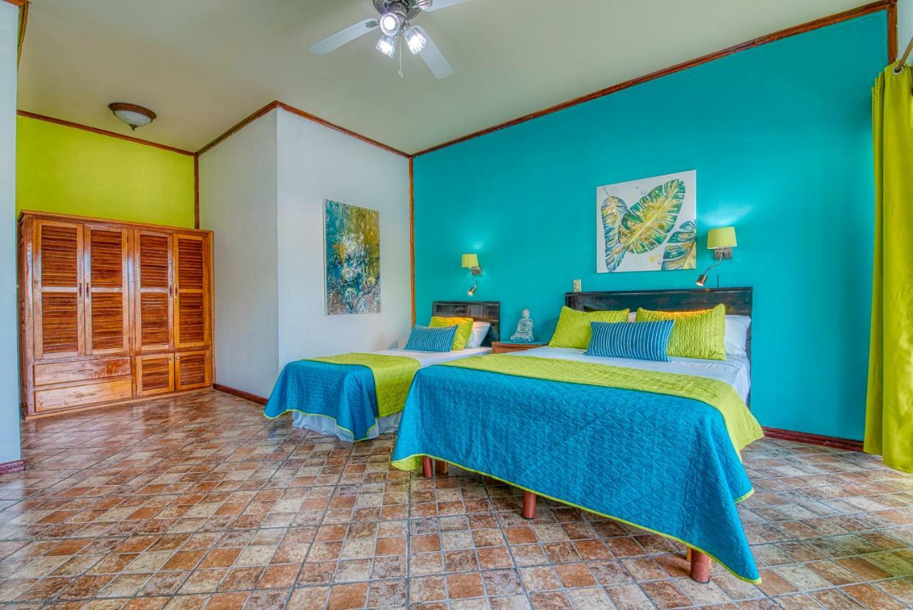 Los Balcones Over The Sea Hotel Bocas del Toro 외부 사진