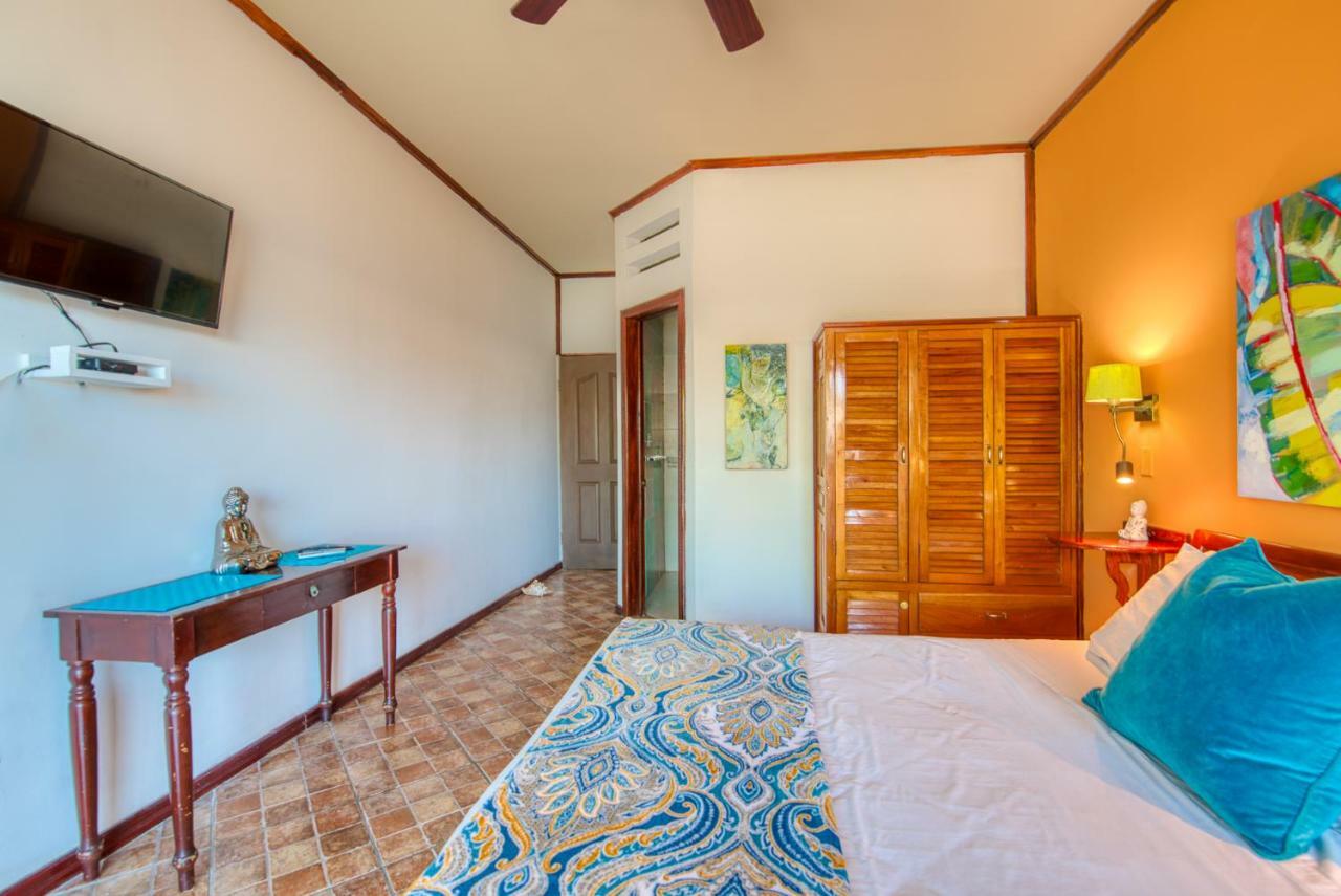Los Balcones Over The Sea Hotel Bocas del Toro 외부 사진